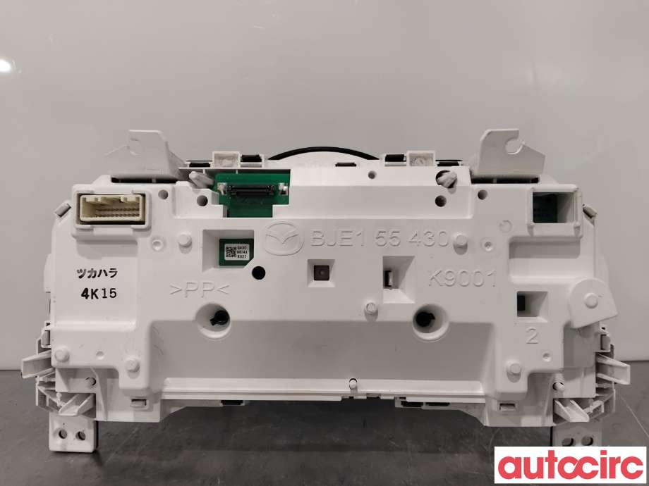 Instrumentpanel til Mazda 2 2015-2019 (Type III, Fase 1)  (MAZDA|DB1M-55-471H|)