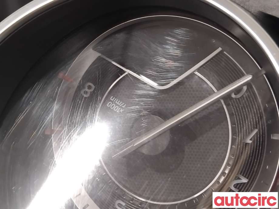 Instrumentpanel til Mazda 2 2015-2019 (Type III, Fase 1)  (MAZDA|DB1M-55-471H|)