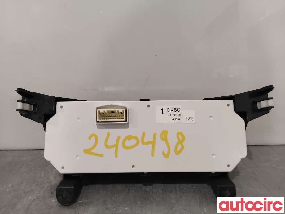 Varmeapparat betjening til Mazda 2 2015-2019 (Type III, Fase 1)  (MAZDA|DA6C-61-190C||DA6C)