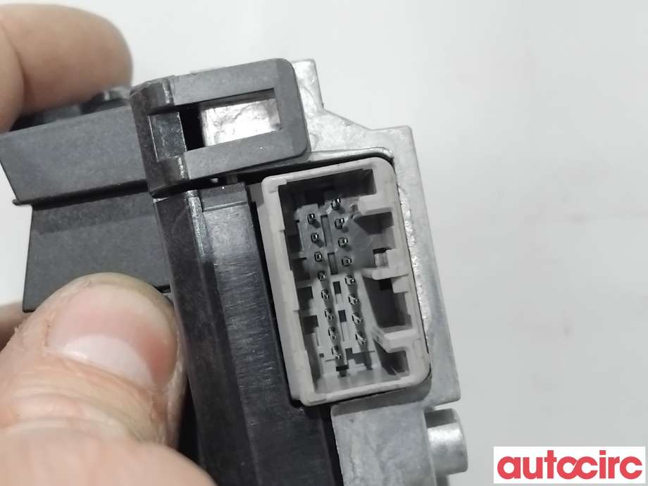 Sensor radar til Volvo XC60 2014-2017 (Type I, Fase 2)  (VOLVO|31660981|G261Y|31445488)