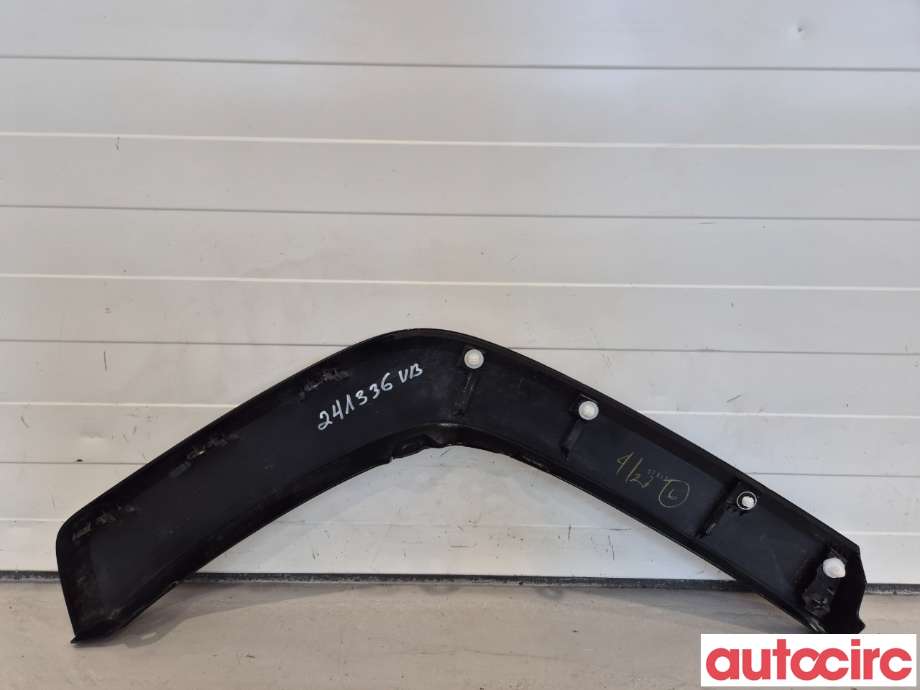Hjulbuelist venstre bak til Toyota RAV4 2019-->> (Type V)  (TOYOTA|7560642160C0|)
