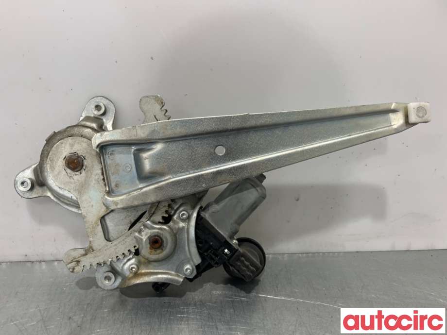 Ruteheis venstre bak til Toyota Urban Cruiser 2009-2014  (TOYOTA|8571035180|262100-2330|85710-35180)