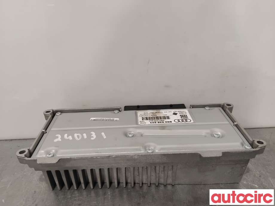 Bilstereo forsterker til Audi Q5 2008-2012 (Type I, Fase 1)  (AUDI|8R0035223|SJF-000)