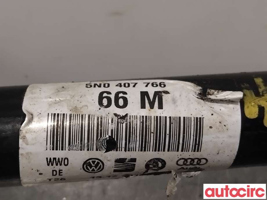 Drivaksel høyre foran til VW Tiguan 2011-2016 (Type I, Fase 2)  (VOLKSWAGEN|5N0407766X|5N0407766|5WA407272R)