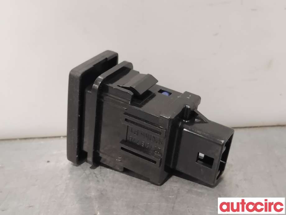 Bryter diverse til Toyota Hilux 2020-->>  (TOYOTA|849880K080|)