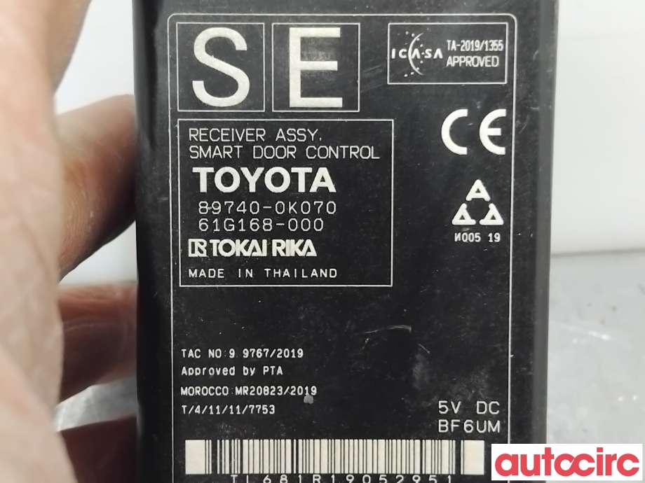 Styreenhet dør venstre foran til Toyota Hilux 2020-->>  (TOYOTA|897400K070|61G168-000|89740-0K070)