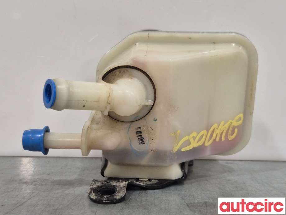 Servo oljebeholder til Toyota Hilux 2020-->>  (TOYOTA|443600K050|)