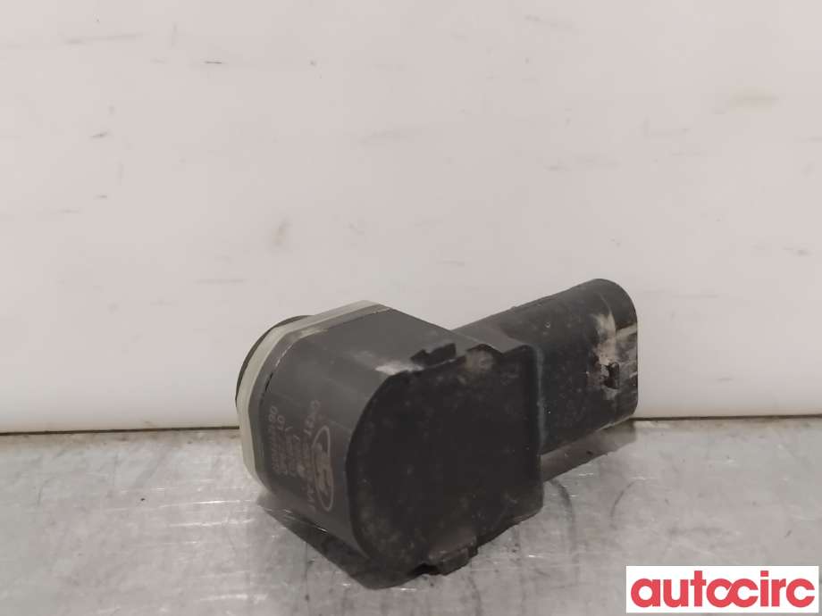 Parkeringssensor bak til Ford Kuga 2013-2019  (FORD|2489130|309703|GK2T-15K859-AAW)