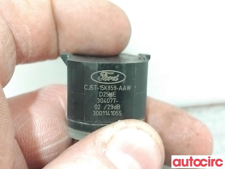 Parkeringssensor bak til Ford Kuga 2013-2019  (FORD|2489130|304077|CJ5T-15K859-AAW)