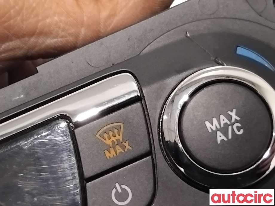 Varmeapparat betjening til Ford Kuga 2013-2019  (FORD|2056864||DV4T18C612AC)