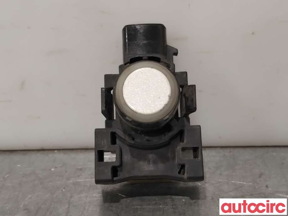 Parkeringssensor foran til Mazda 6, 2013-2015 (Type III, Fase 1)  (MAZDA|KD47-67-UC1)