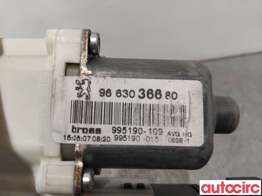 Ruteheis venstre foran til Peugeot 407 2004-2010  (PEUGEOT|9221Z1|995190-109|9663036680)