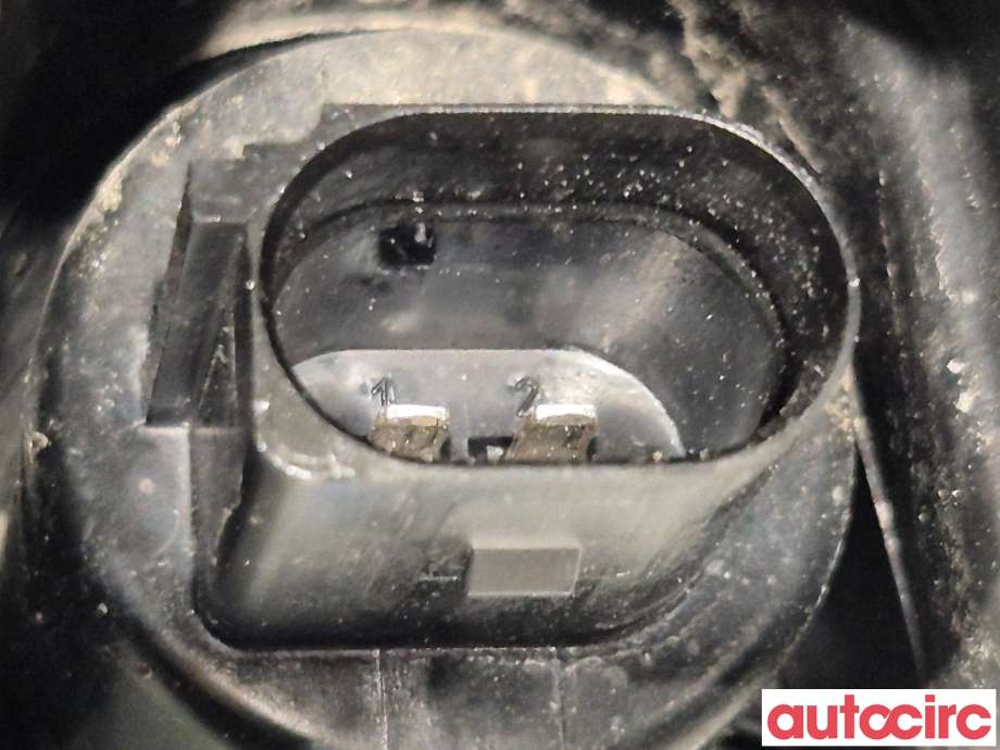Spylertank til Toyota Auris 2015-2019 (Type II, Fase 2)  (TOYOTA|8535502200|)