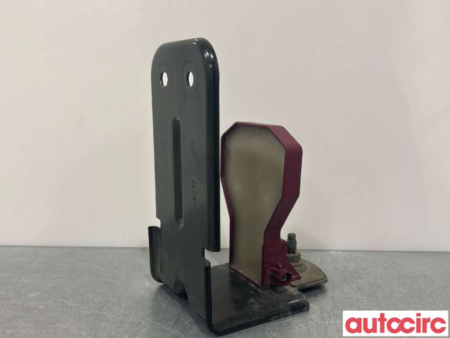 Antenne navigasjon til Audi e-tron 2018-->> (AUDI|4M0035507)