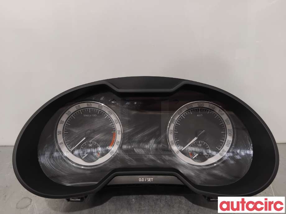 Instrumentpanel til Škoda Octavia 2017-2020 (Type III, Fase 2) (SKODA|5E0920751D|A2C1188820001)