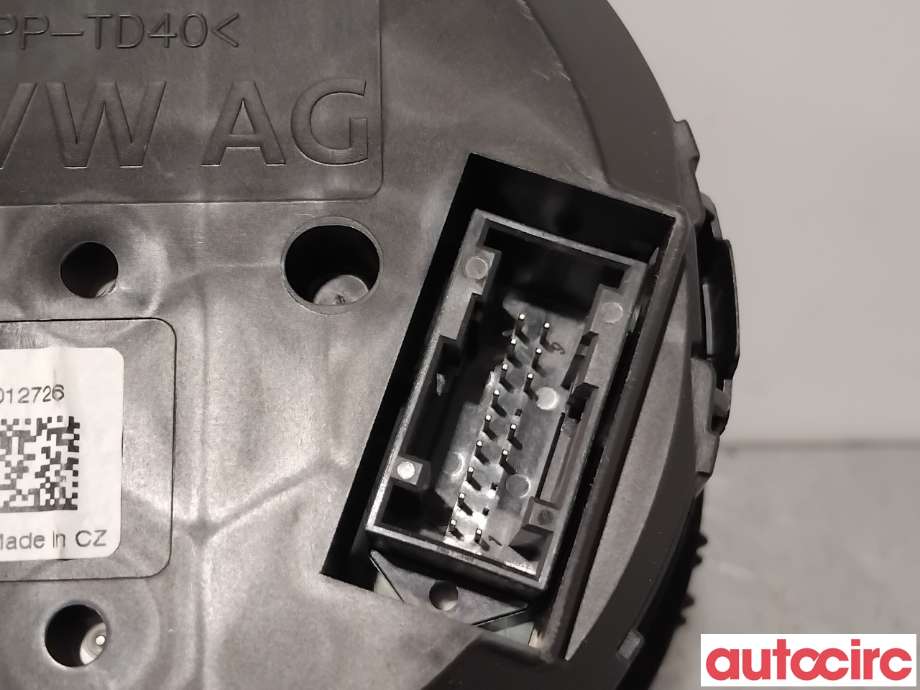 Instrumentpanel til Škoda Octavia 2017-2020 (Type III, Fase 2) (SKODA|5E0920751D|A2C1188820001)