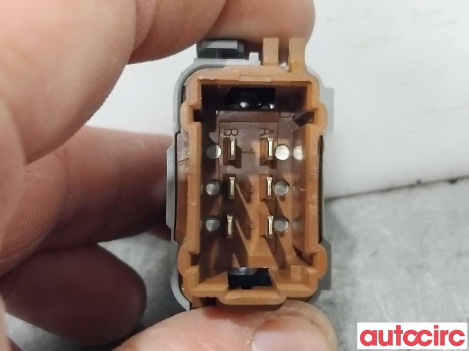 Bryter diverse til Renault Kangoo 2008-2021 (Type II)  (RENAULT|8200214903|)