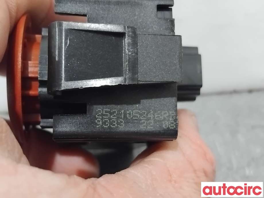 Bryter nødblink til Renault Kangoo 2008-2021 (Type II)  (RENAULT|252105246R|)