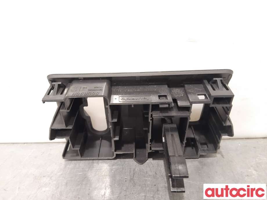 Diverse deler til Renault Kangoo 2008-2021 (Type II)  (RENAULT|8200566640|)