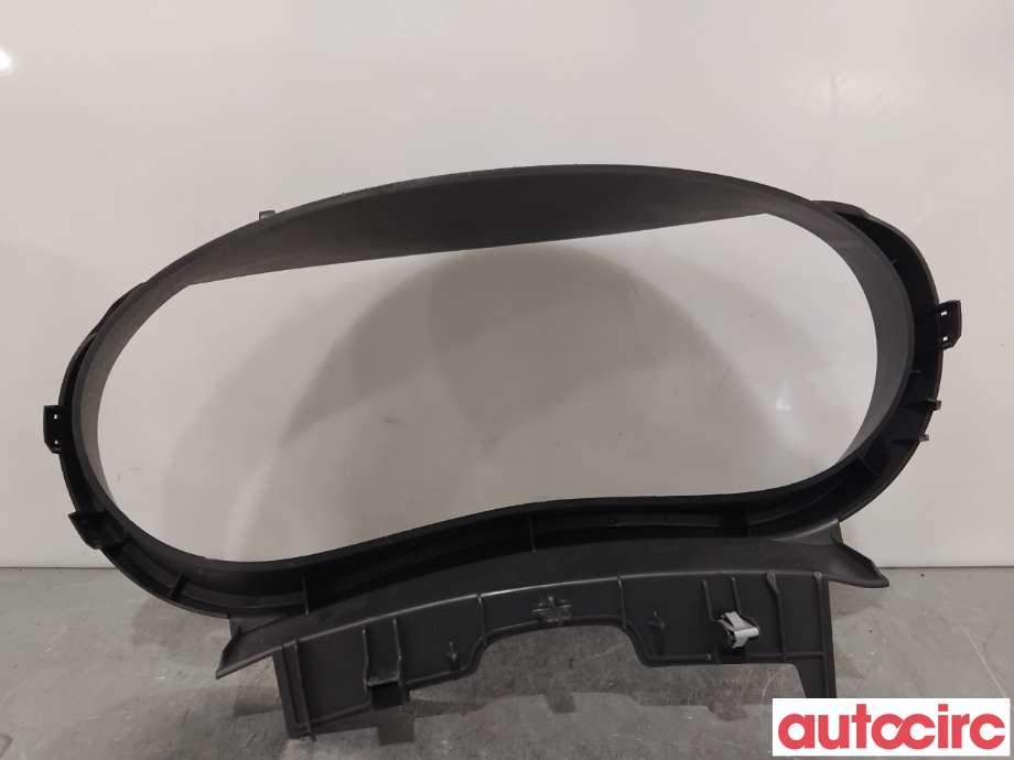 Dashbord diverse til Renault Kangoo 2008-2021 (Type II)  (RENAULT|8200882199||8200682199)