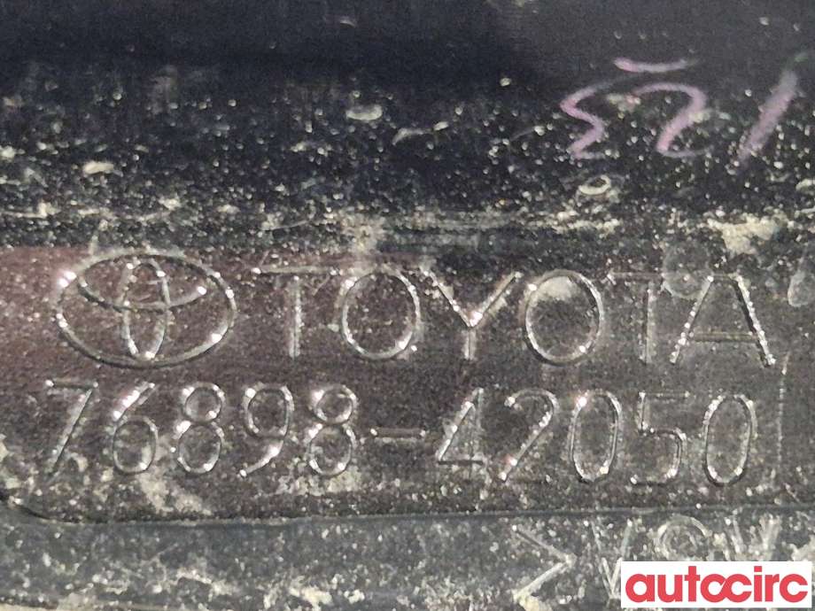 Spoiler bak til Toyota RAV4 2019-->> (Type V)  (TOYOTA|7608842050|)