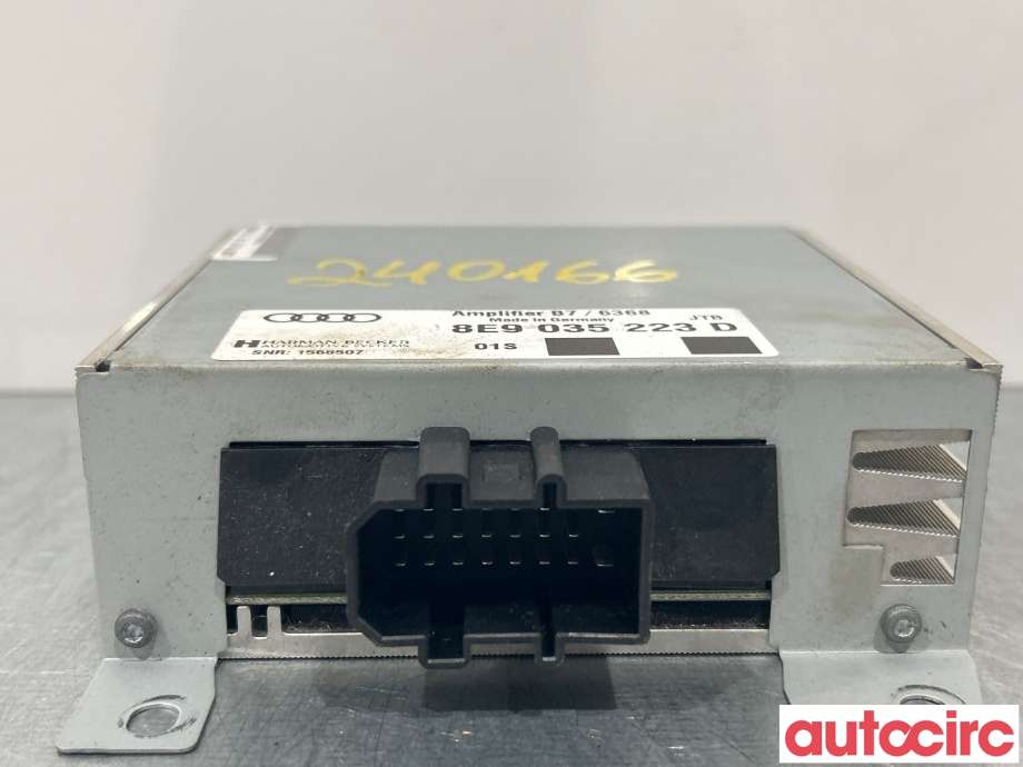 Bilstereo forsterker til Audi A4 2004-2008 (Type III) (B7) (B7) (AUDI|8L0051225A)
