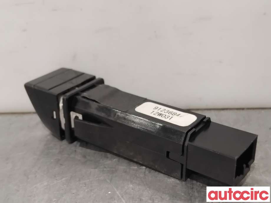 Bryter nødblink til Volvo XC60 2008-2013 (Type I, Fase 1)  (VOLVO|9123684|)