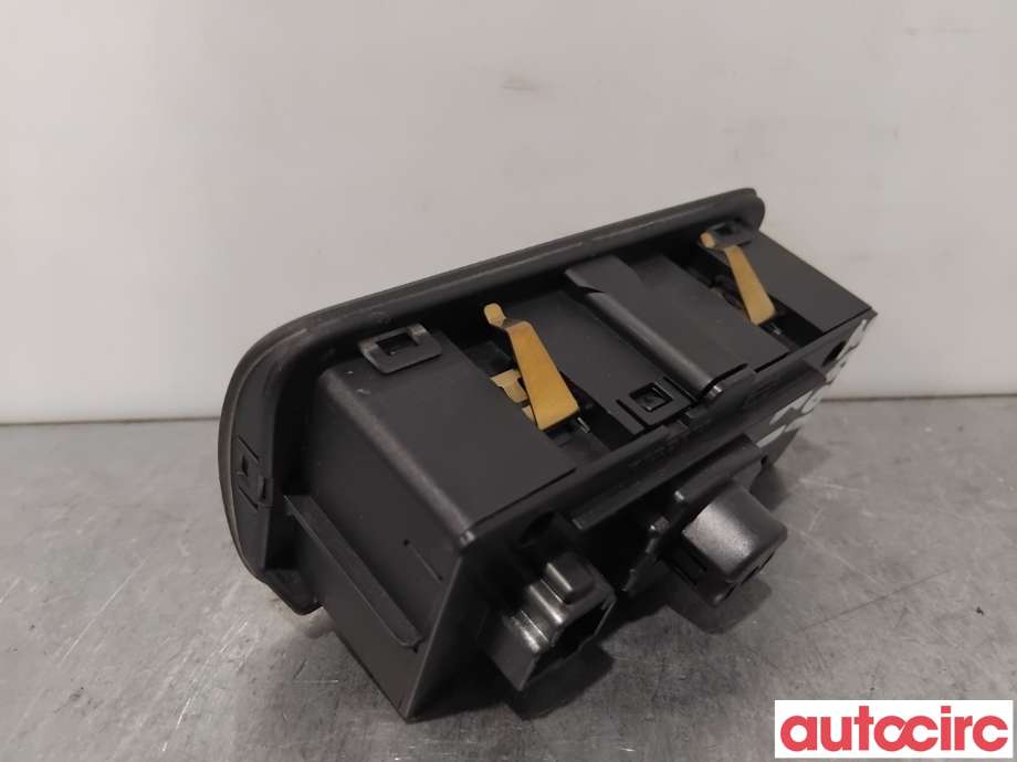 Bryter lys til Volvo XC60 2008-2013 (Type I, Fase 1)  (VOLVO|31443847||30739412)