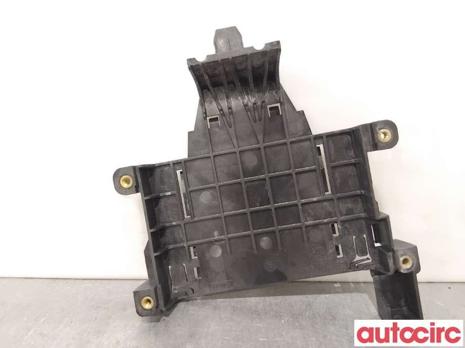 Diverse deler til Volvo XC60 2008-2013 (Type I, Fase 1) (VOLVO|30729835|6G9N-17108-A)