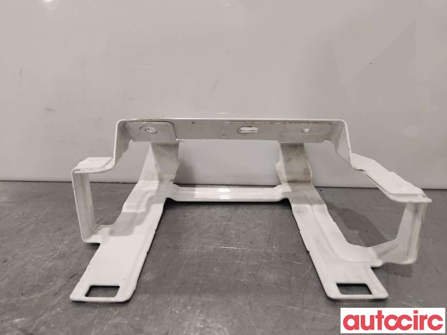 Diverse deler til Volvo XC60 2008-2013 (Type I, Fase 1)  (VOLVO|30774930|6G9N-12A692-A)