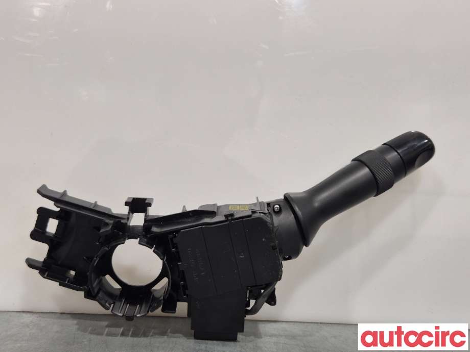 Bryter blink til Toyota Avensis 2009-2015 (Type III, Fase 1)  (TOYOTA|8414005200|)