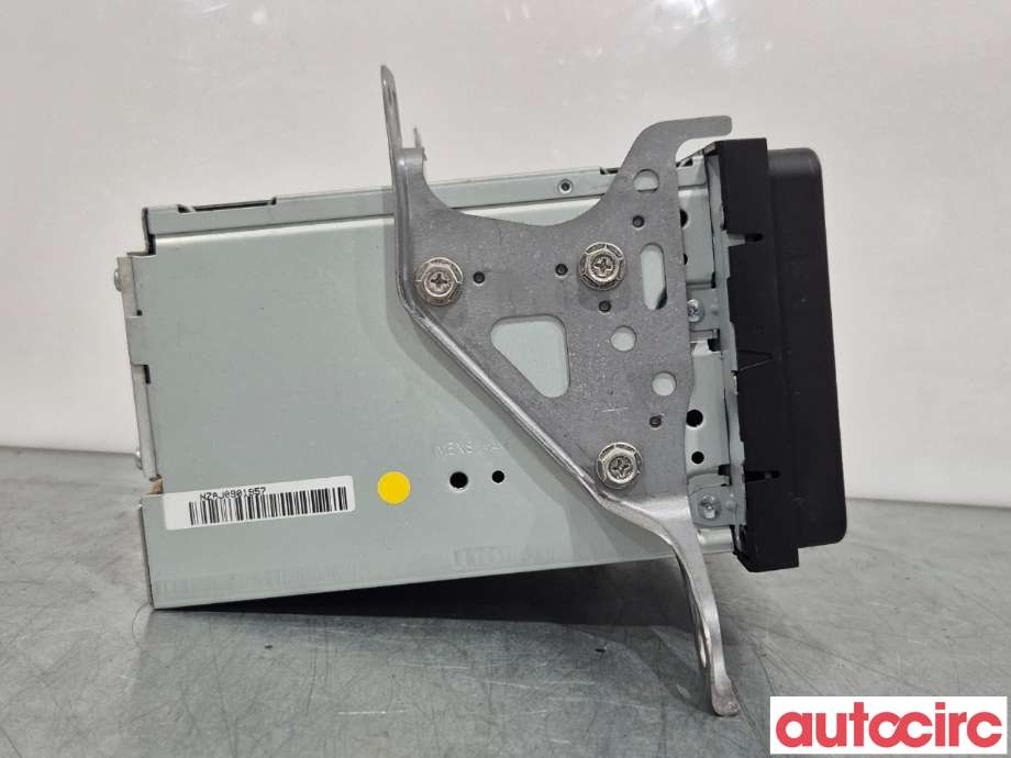 Bilstereo navigasjon til Toyota Avensis 2009-2015 (Type III, Fase 1)  (TOYOTA|8612005180)