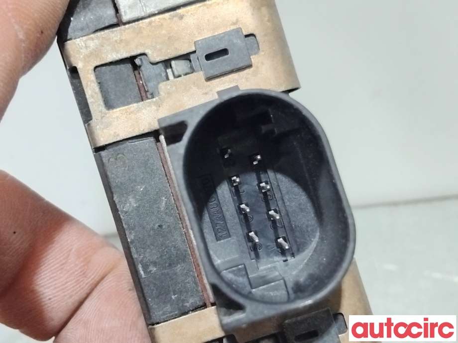 Sensor radar til VW Caddy 2015-2020 (Type III, Fase 3) (VOLKSWAGEN|2K5907561C|0203301051)