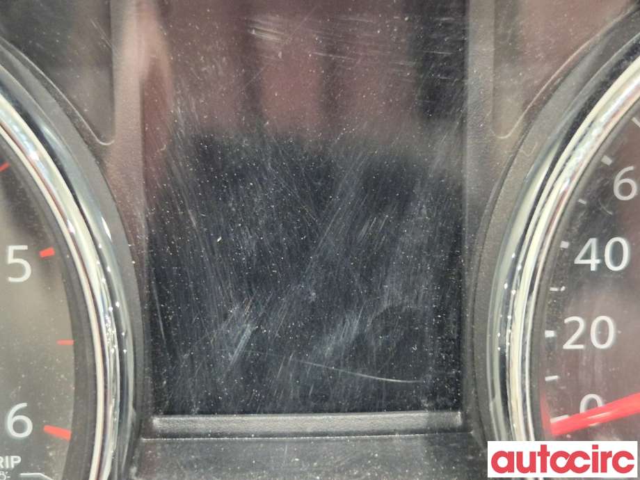 Instrumentpanel til Nissan Qashqai 2010-2014 (Type I, Fase 2)  (NISSAN|24810BR52B)