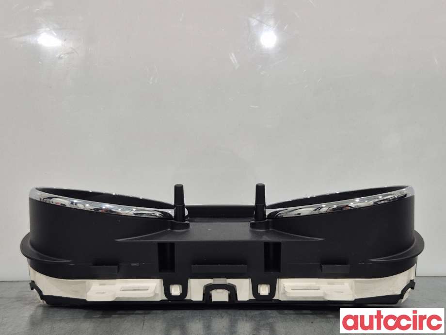 Instrumentpanel til Nissan Qashqai 2010-2014 (Type I, Fase 2)  (NISSAN|24810BR52B)