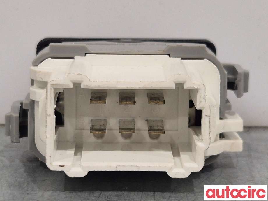 Diverse deler til Nissan Qashqai 2010-2014 (Type I, Fase 2) (NISSAN|0155389900)