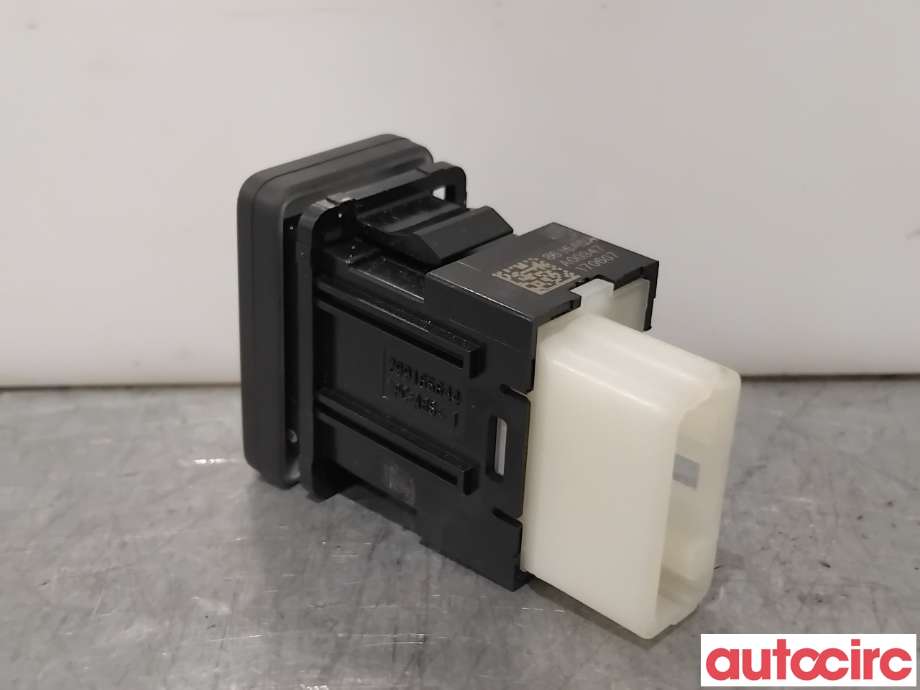 Bryter diverse til Mitsubishi Outlander 2015-->> (Type III, Fase 2)  (MITSUBISHI|8616A074|)