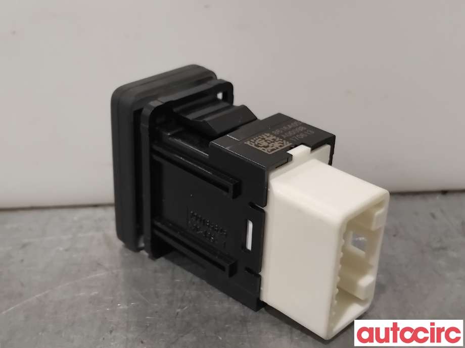 Bryter rutevarme til Mitsubishi Outlander 2015-->> (Type III, Fase 2)  (MITSUBISHI|8616A052|)