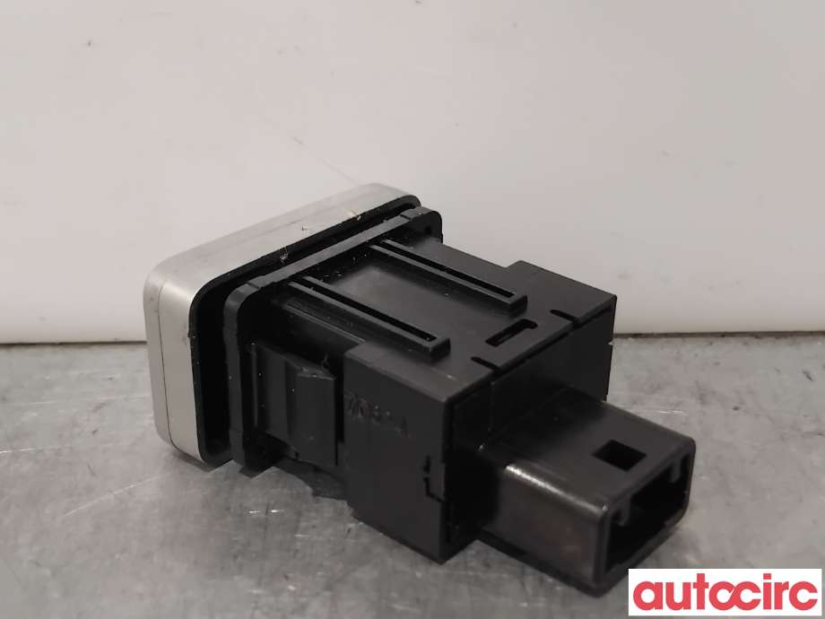 Bryter diverse til Mitsubishi Outlander 2015-->> (Type III, Fase 2)  (MITSUBISHI|8602A128|)