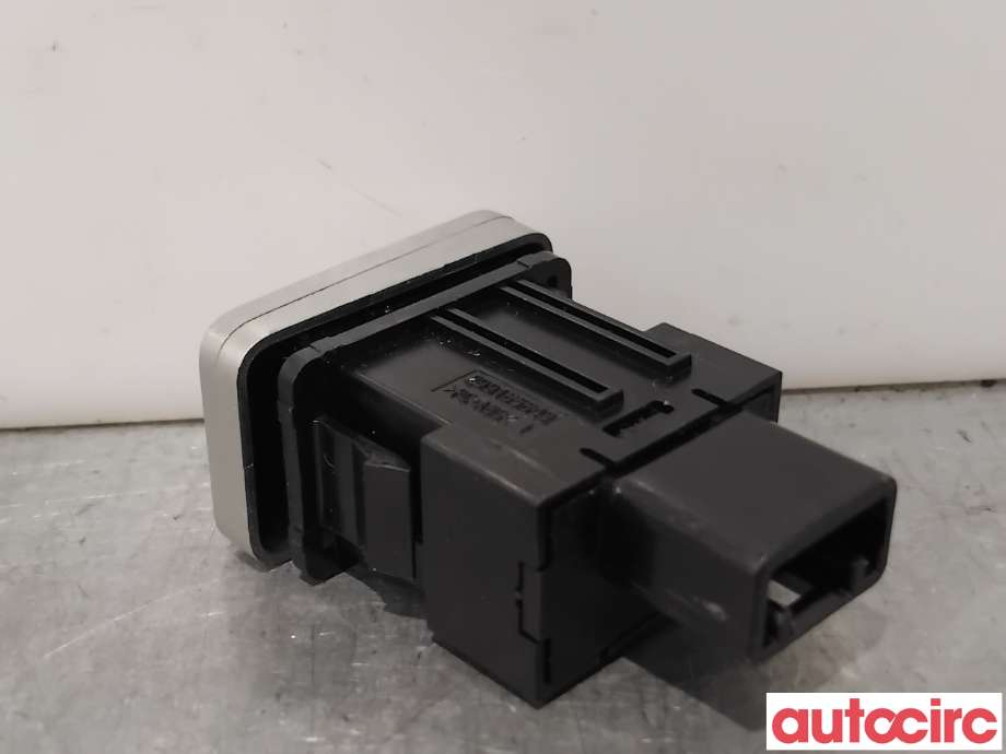 Bryter diverse til Mitsubishi Outlander 2015-->> (Type III, Fase 2)  (MITSUBISHI|8602A128|)