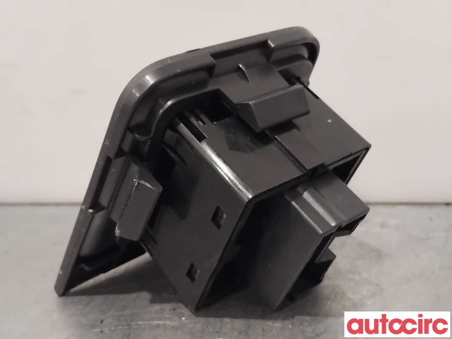 Bryter setevarme til Mitsubishi Outlander 2015-->> (Type III, Fase 2)  (MITSUBISHI|8610A114|)