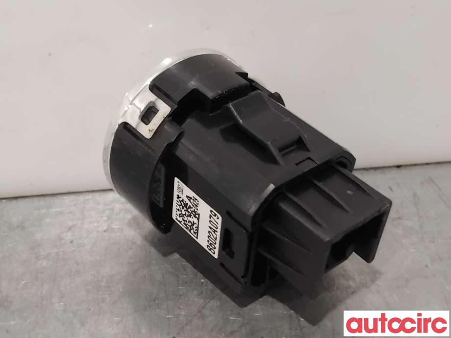 Bryter diverse til Mitsubishi Outlander 2015-->> (Type III, Fase 2)  (MITSUBISHI|8602A079|)