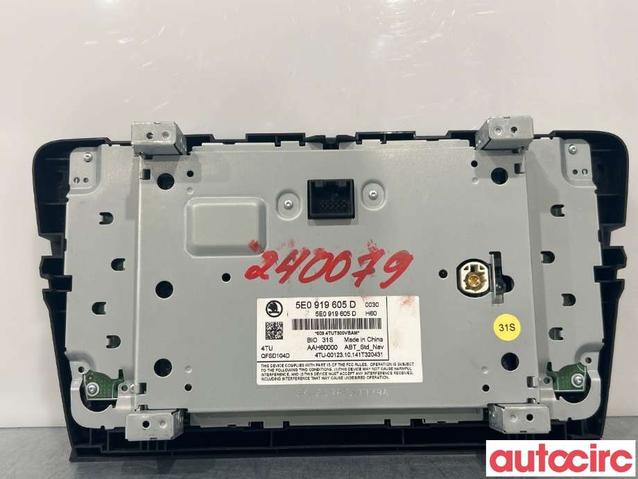 Multimedia display (MCU - Media Controller Unit) til Škoda Octavia 2013-2016 (Type III, Fase 1)  (SKODA|5E0919605D|QFSD104D)