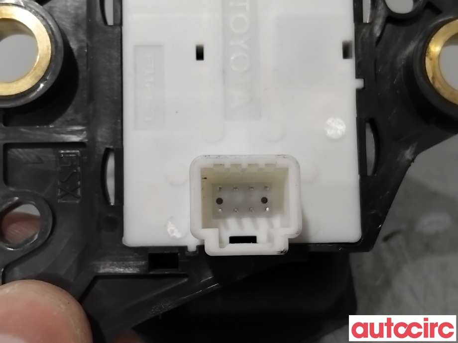 Bryter elektrisk håndbrekk/parkbrems til Toyota Avensis 2009-2015 (Type III, Fase 1)  (TOYOTA|8439005010|)
