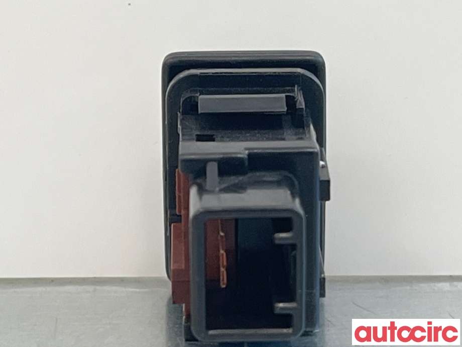 Bryter cruise control til Toyota Avensis 2009-2015 (Type III, Fase 1)  (TOYOTA|8447005010|)