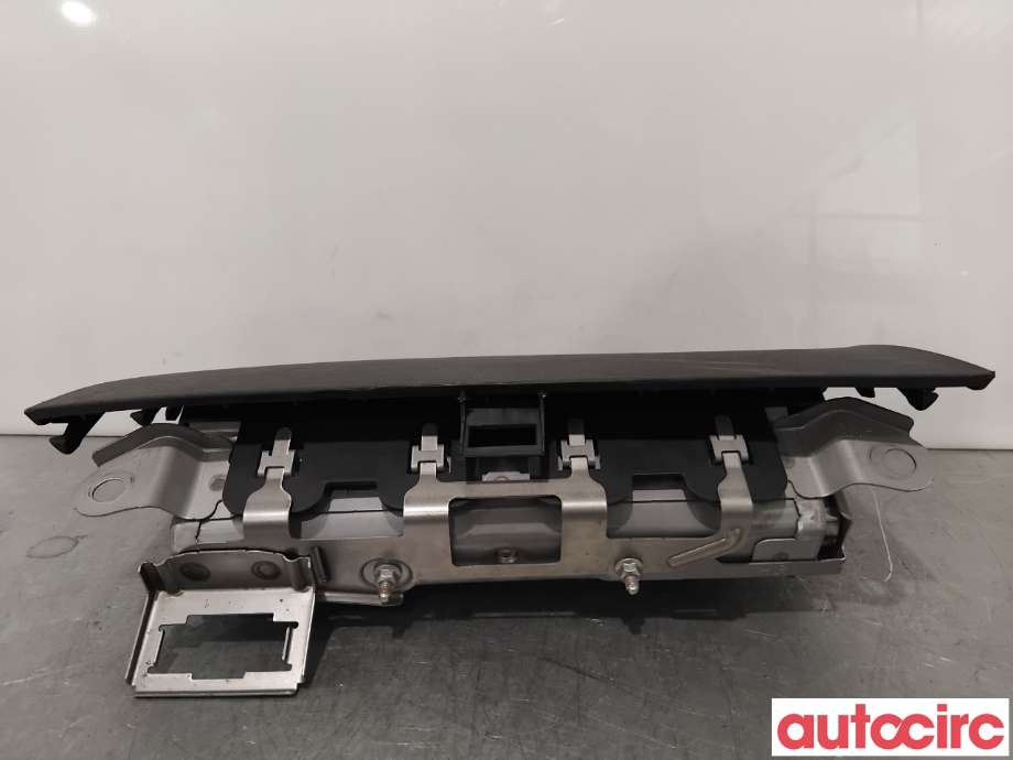 Airbag kne til Toyota Avensis 2009-2015 (Type III, Fase 1)  (TOYOTA|7390005030C0|)