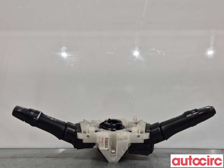Bryter combi til Mitsubishi Pajero 2007-2016 (Type IV, Fase 1)  (MITSUBISHI|8600A864|)