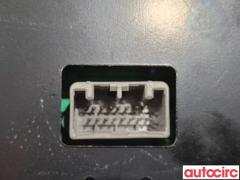Instrument diverse til Mitsubishi Pajero 2007-2016 (Type IV, Fase 1)  (MITSUBISHI|8750A042|)