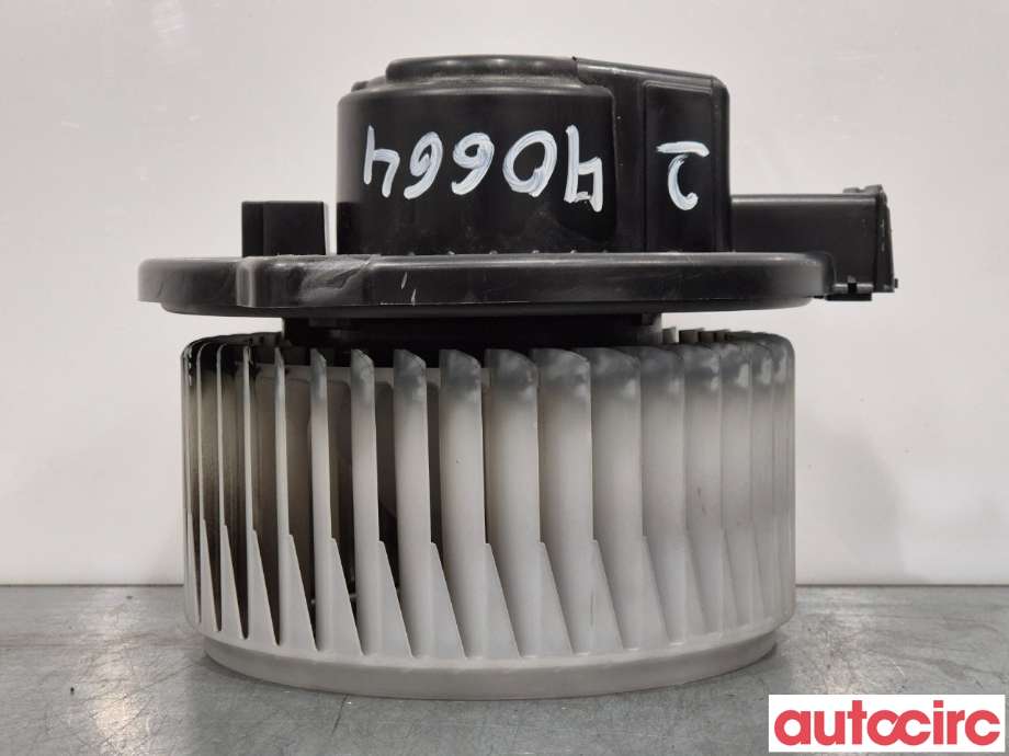 Varmeapparat motor til Mitsubishi Pajero, 2007-2016 (Type IV, Fase 1)  (MITSUBISHI|7801A502)