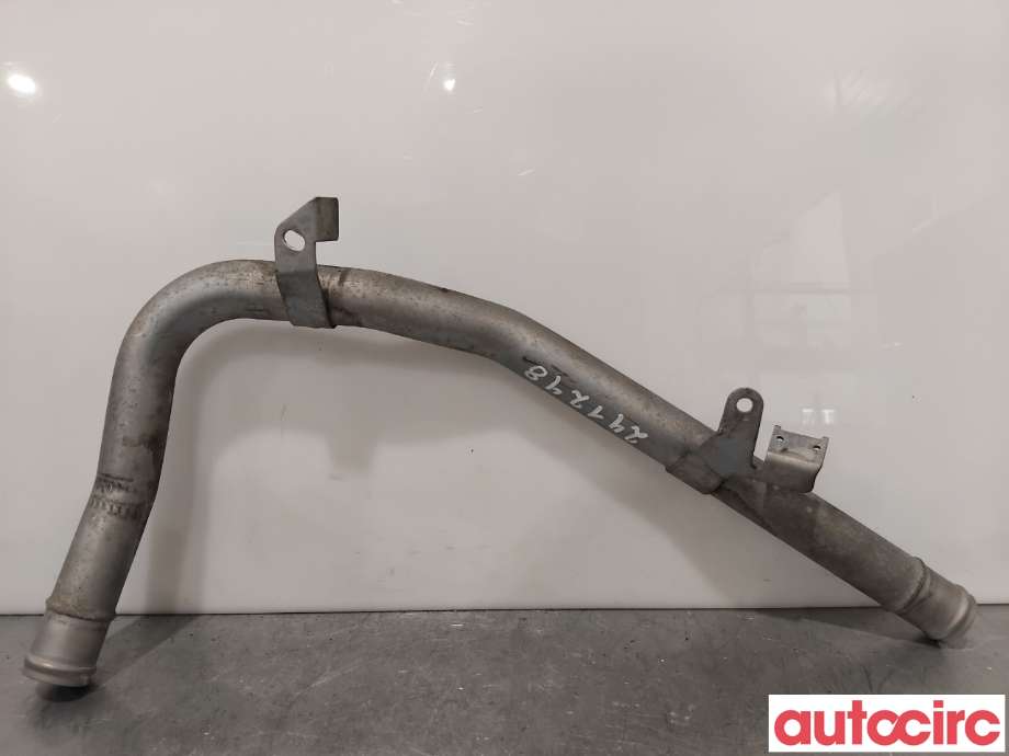 Diverse deler til Mercedes CLA 2013-2019 (C117) (C117) (MERCEDES|A2702032902|)